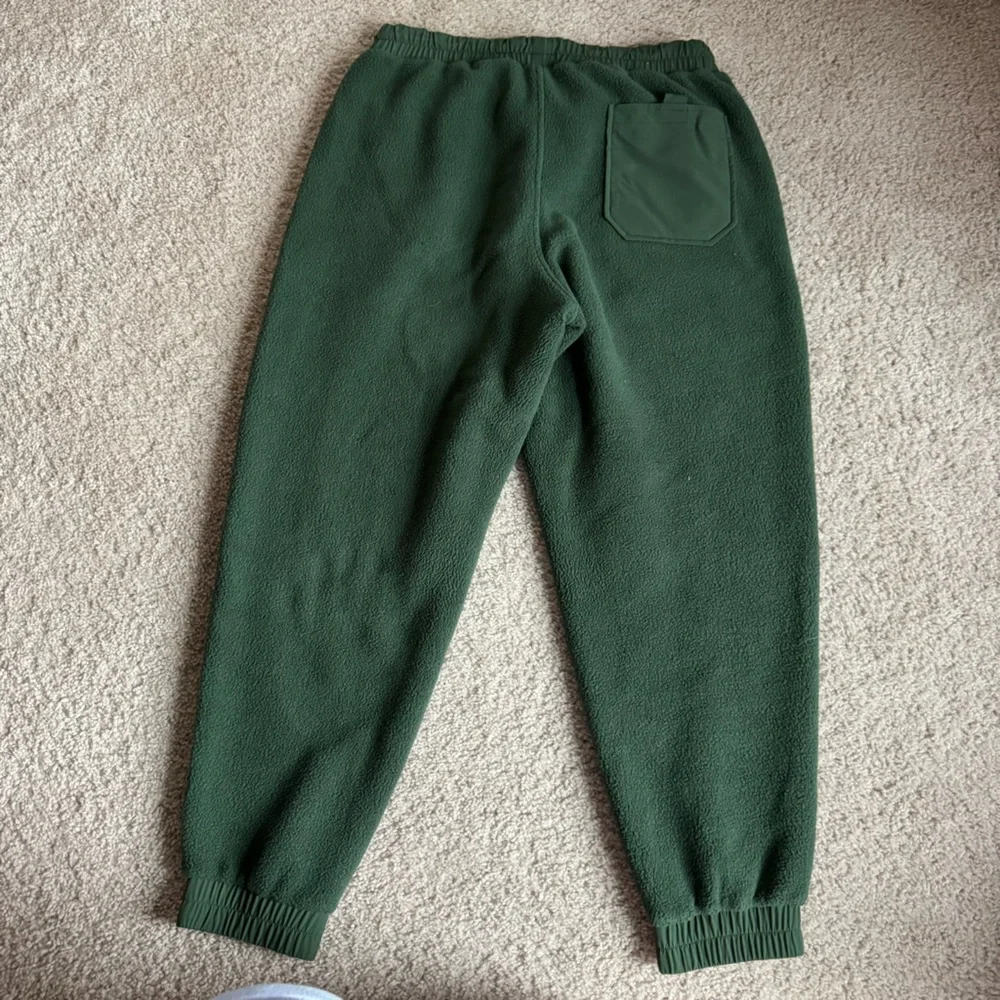 Outdoor Voices Tapered RecTrek-Panelled PrimoFleece Track Pants Green Medium - Picture 7 of 10